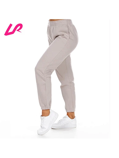Get comfortable and stylish with our classic sweatpants. Made with soft, cozy fabric, these sweatpants are perfect for lounging or working out.